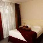 St. George Hotel