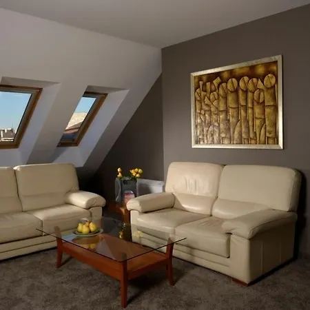 圣乔治酒店 酒店